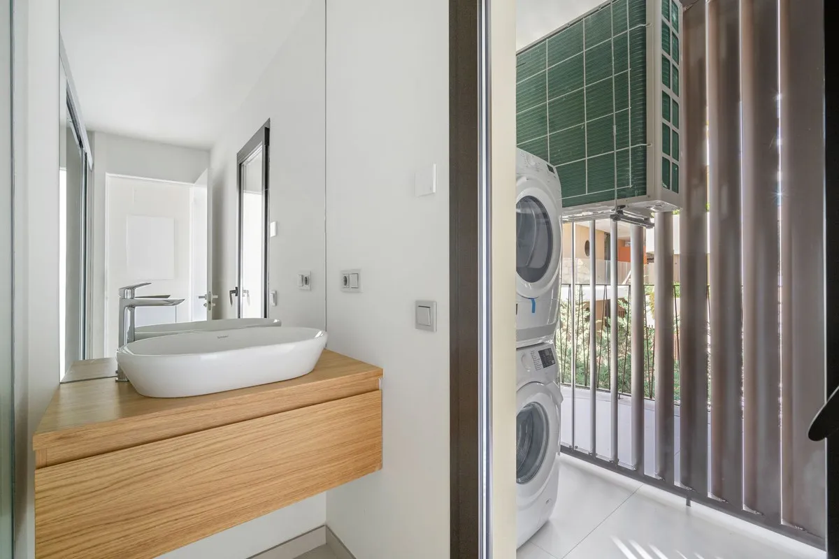 e724d4a8-5089-464c-998a-df936d8db96a