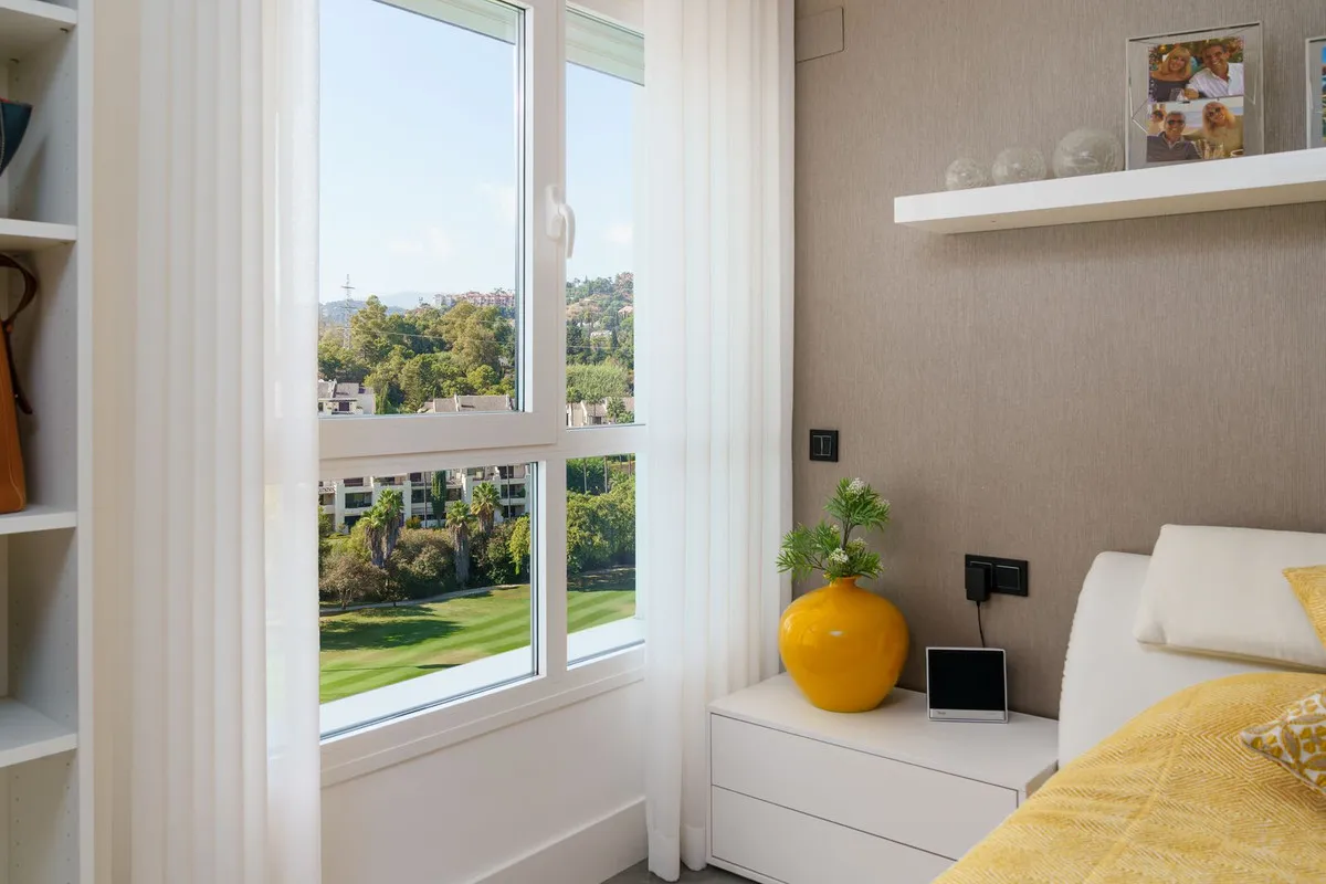 19fe1a8c-e1fc-4f9b-b32a-c5f2a2abb2a4