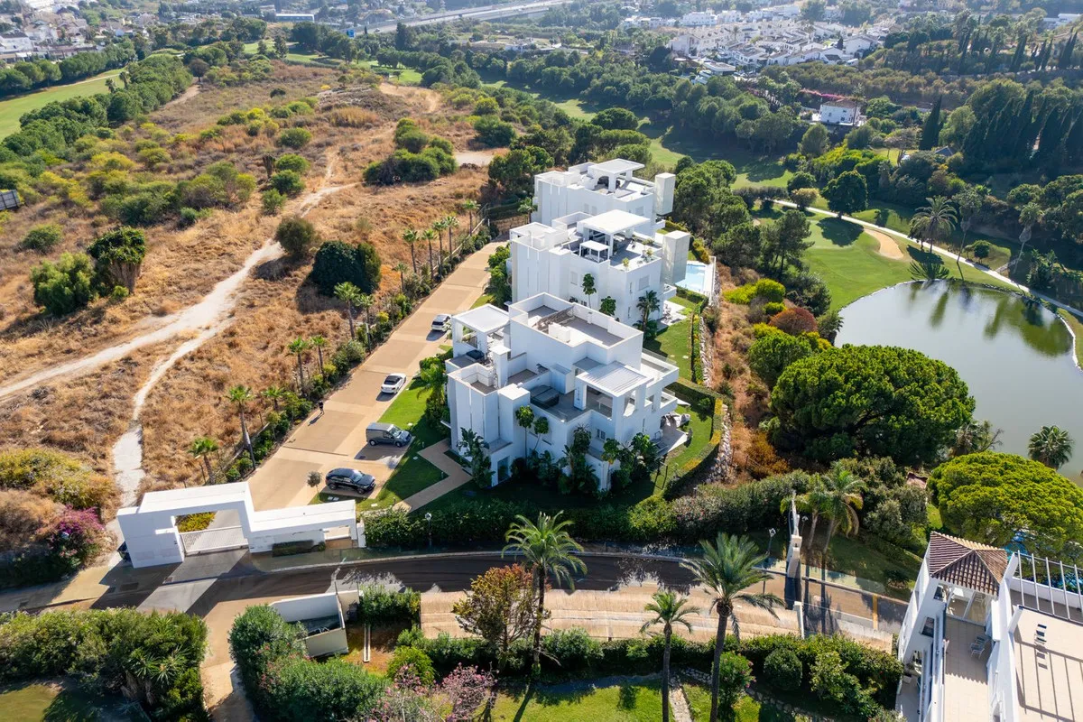 6003c4ce-885c-46b9-9d45-eb383c055b59