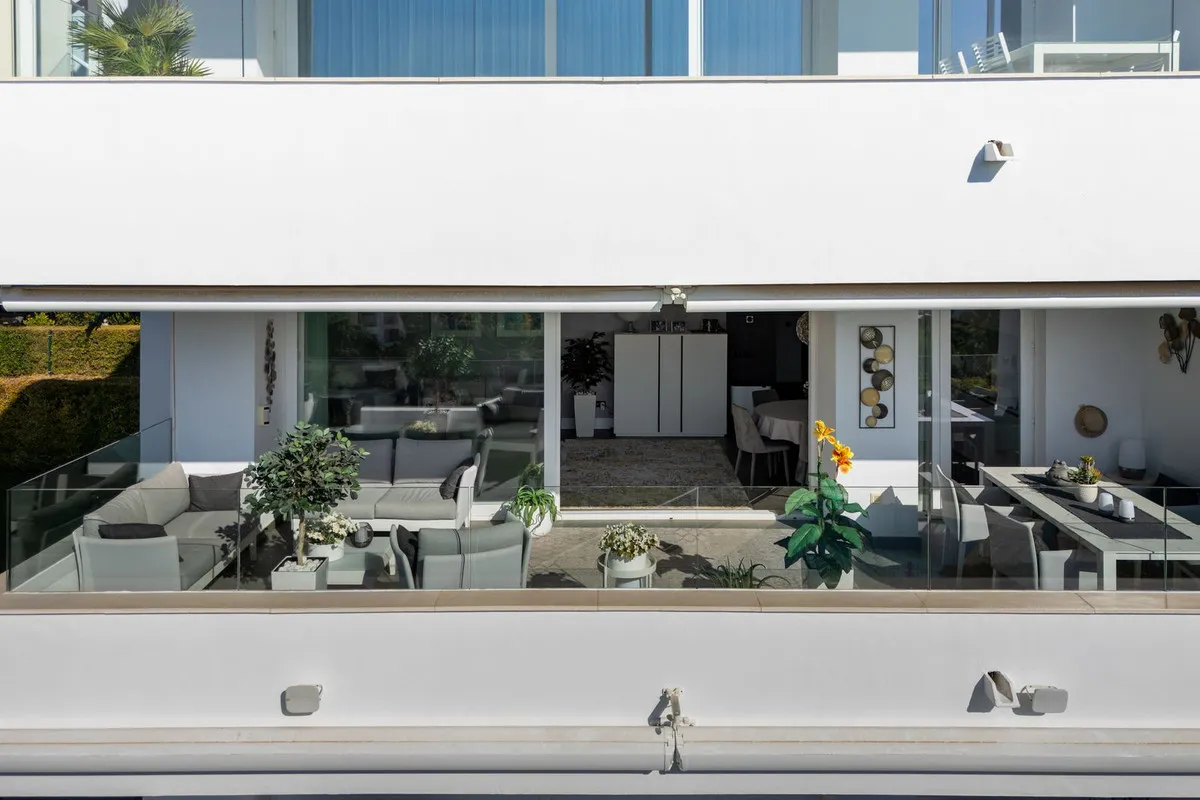 8971bf5d-9545-4141-bdfd-4a39d1eafae9