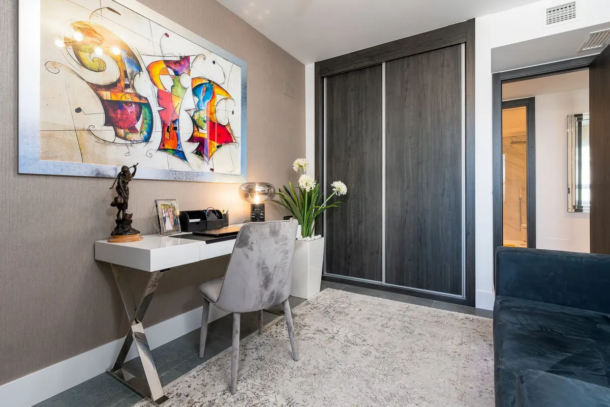 f520940d-f0bd-4f72-9cec-fa514d4dfecd