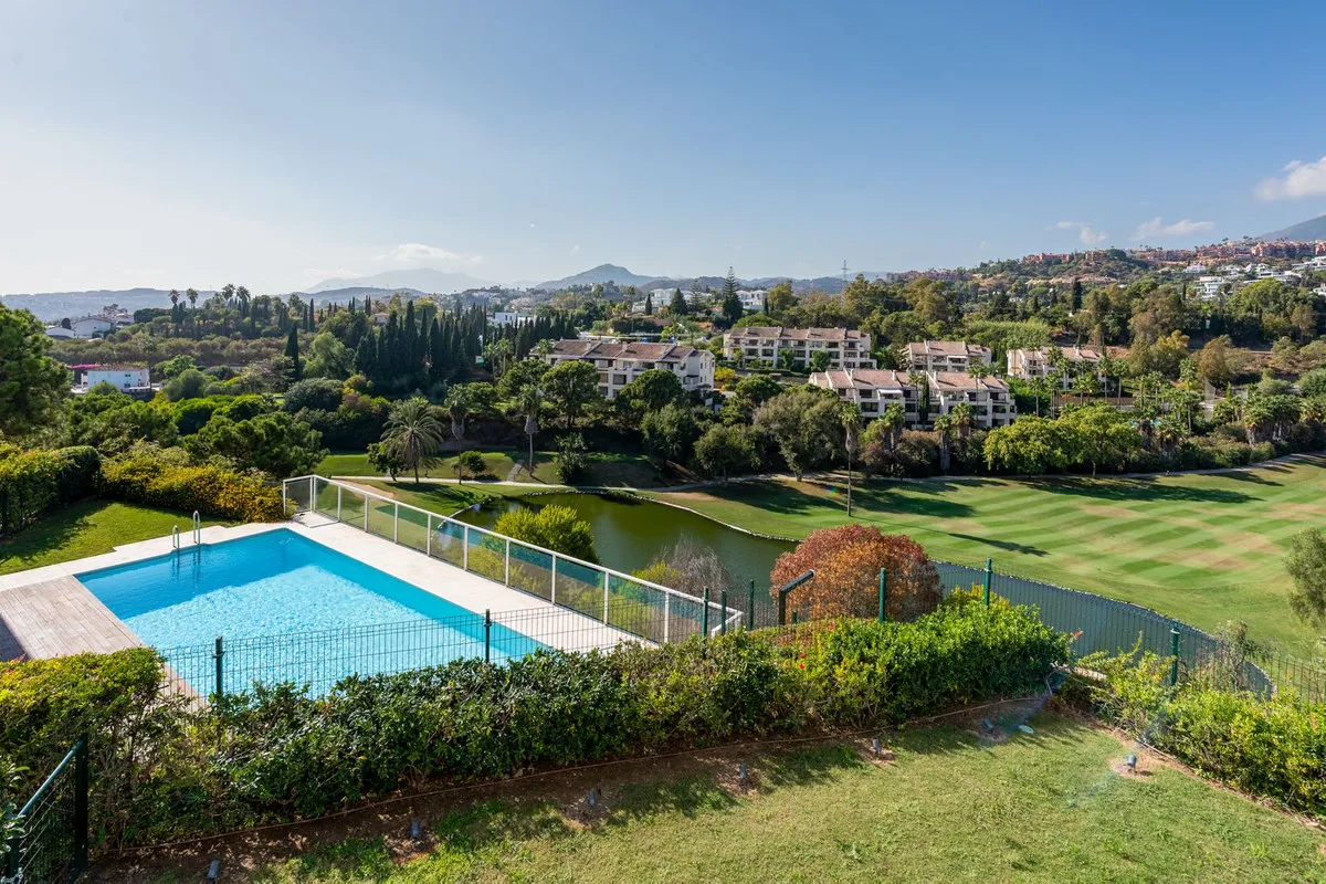 fc3ab015-9ee8-4536-84d4-a80d5afa57d9