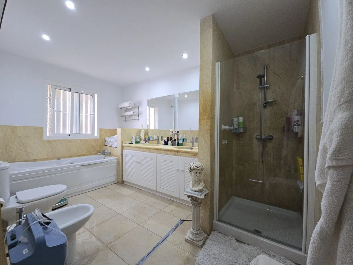 3b0d2bf1-bbc1-42b4-94dd-744505f9c444