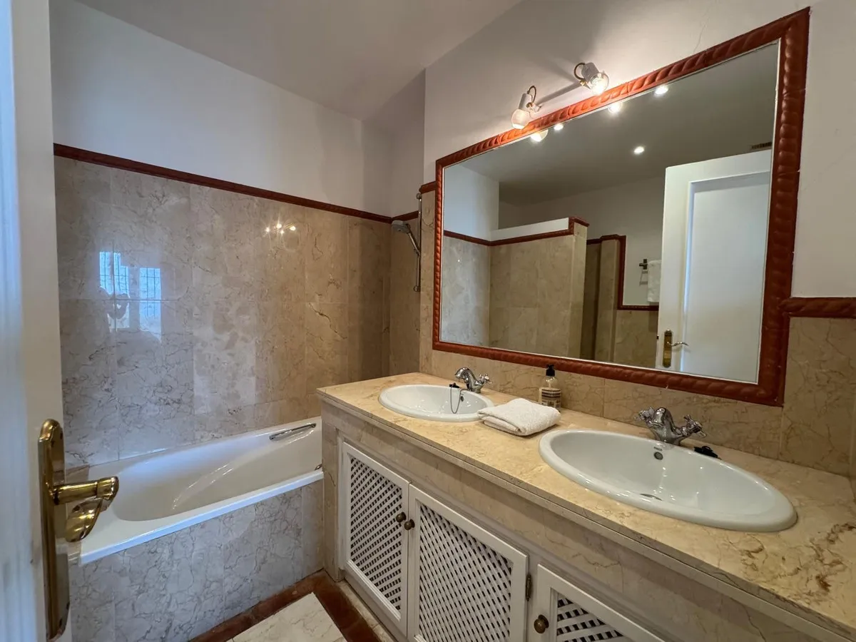 59f8f14a-7bf1-4adf-b475-37bd35632c63