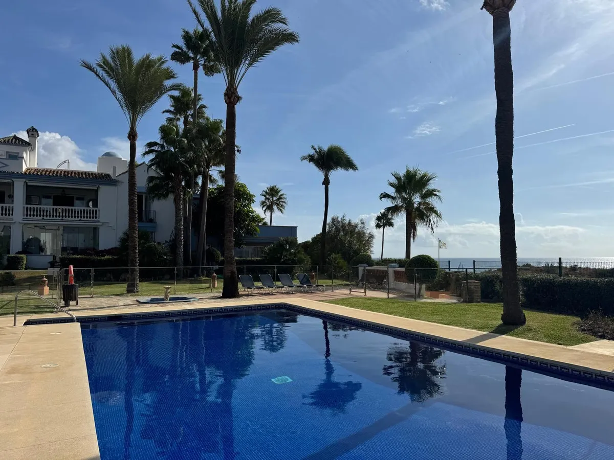 5bb4bf9e-67b1-4d4a-8cfa-7d16e8a61d72