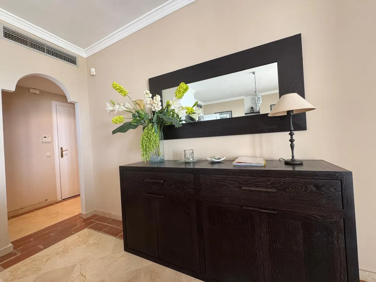 6403ae3f-16de-4536-ab74-47158f73823d