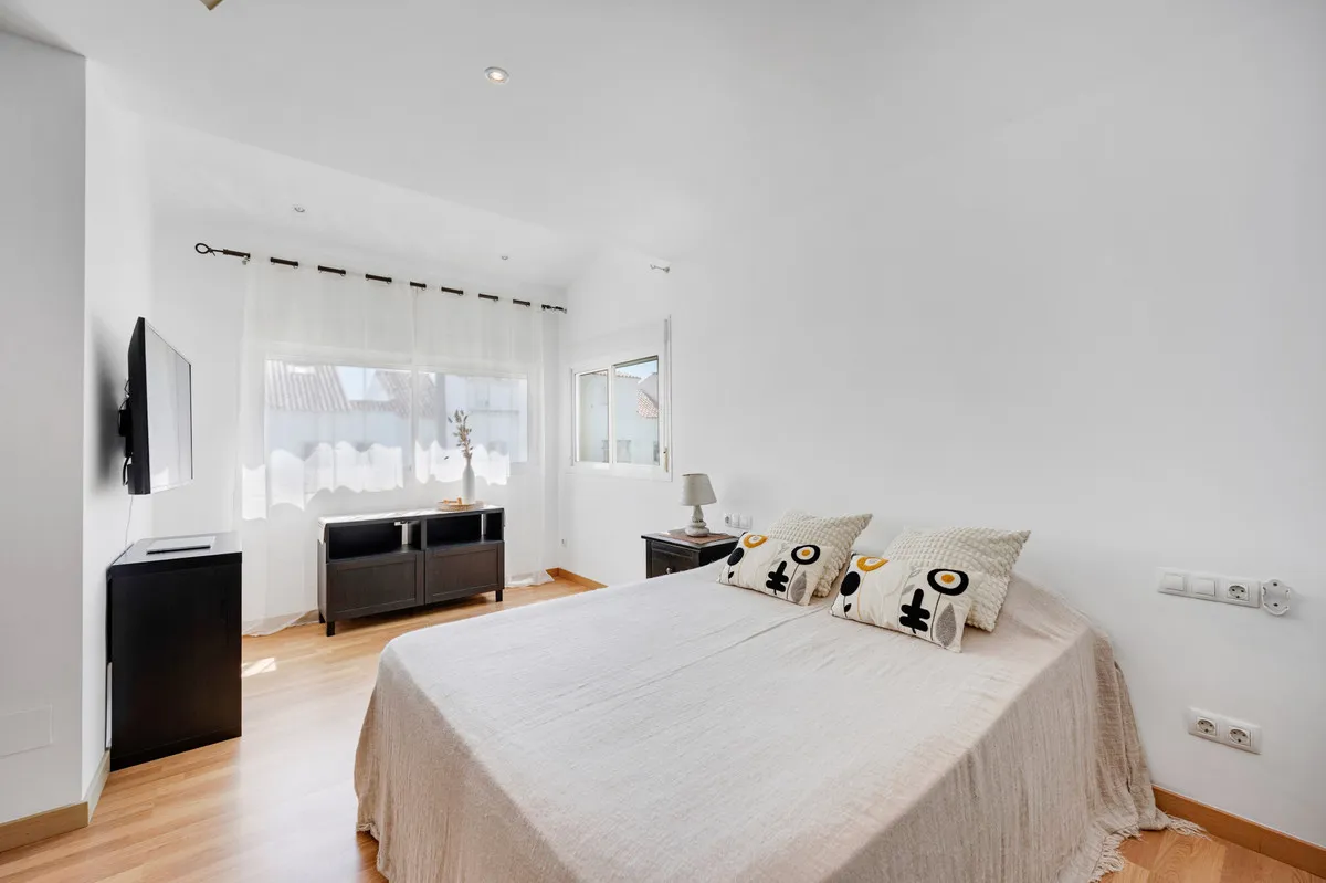 7775687d-790f-40d9-a2fa-69b19fa565aa