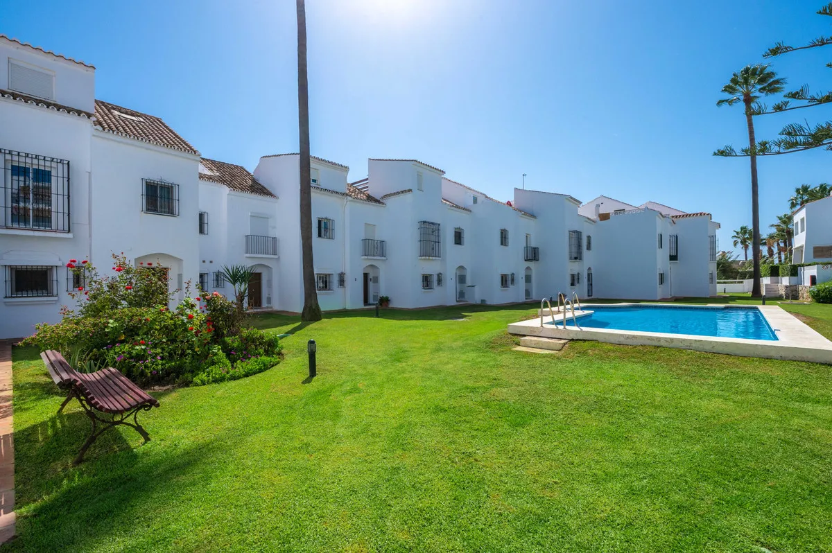 c5c15ca0-9fd1-43f8-9df5-a55fd4b4d084