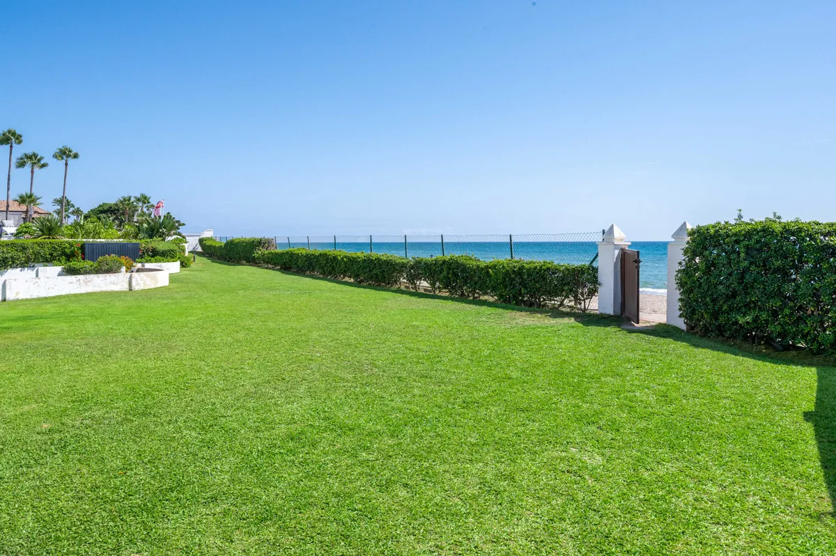 d3b37194-521c-4318-8b4e-1f3d196c13c7