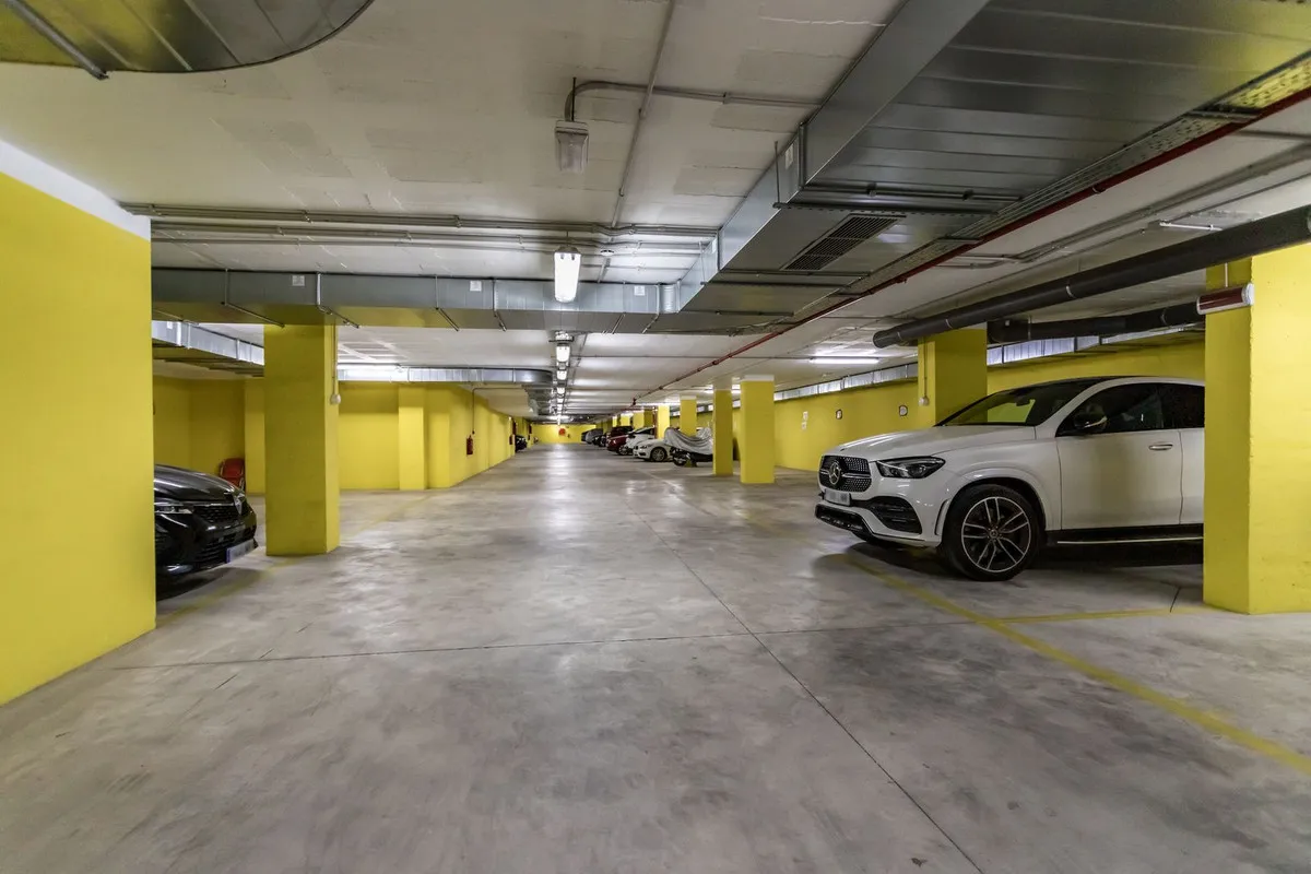 06915ab4-ce61-4039-b158-7147f057d5f5