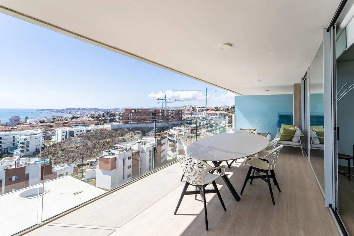 64a0f486-2184-42d3-abab-5a6ff11671e3