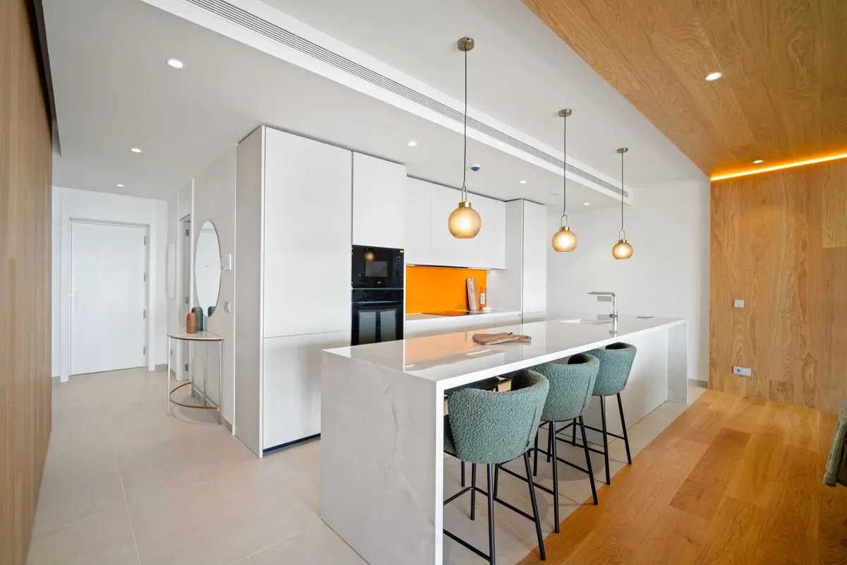 49424e60-42dc-46e5-b9f4-498c336f1565