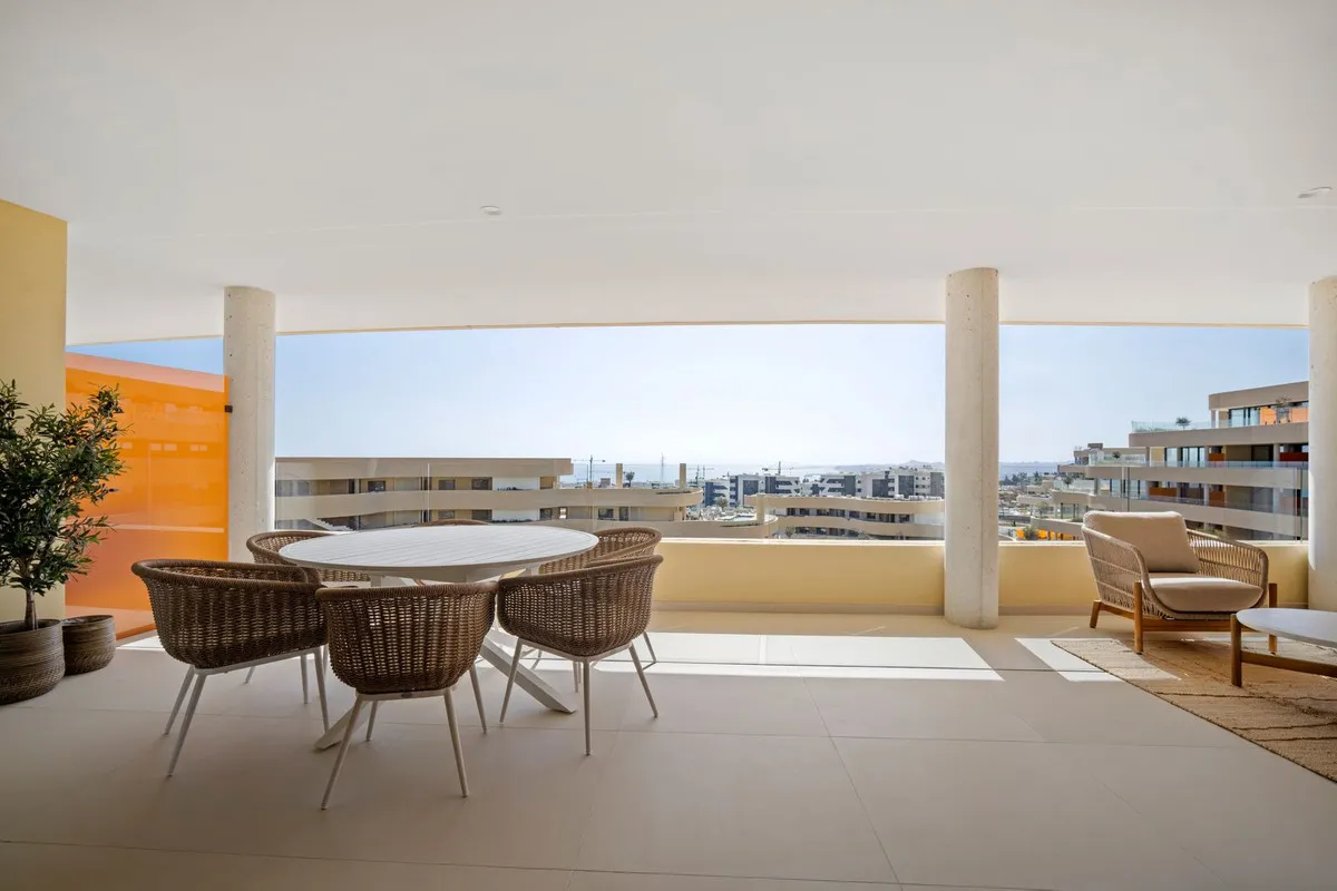 c0b29dbd-0546-412c-b914-c881d0b8d70d