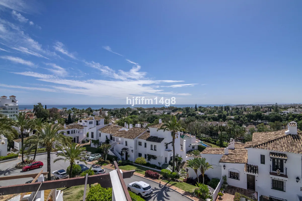 e01306f2-7878-4cc9-b87c-4f243503f043