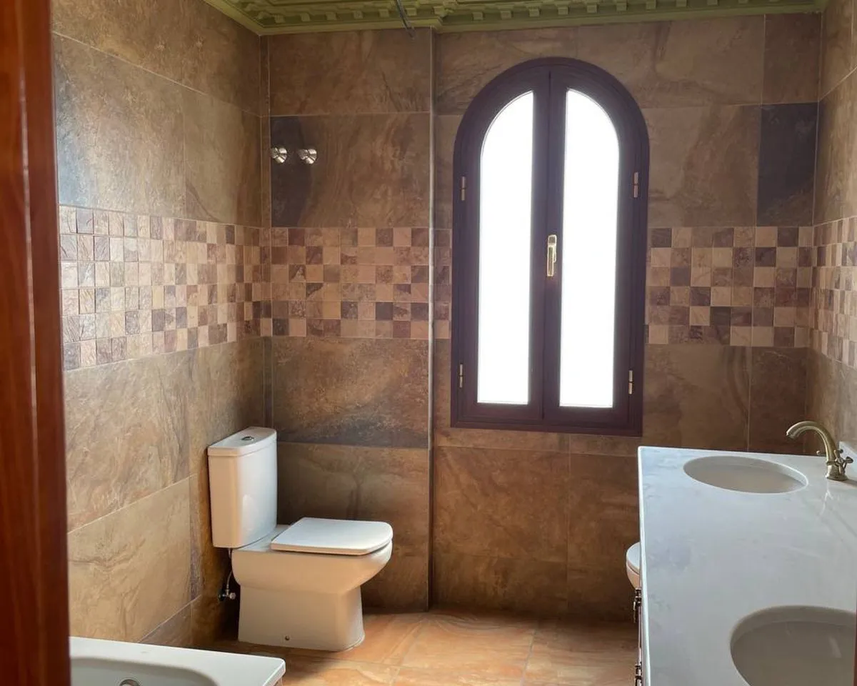 3e7921ac-9b68-4c1f-b58d-7d67744a7a9a