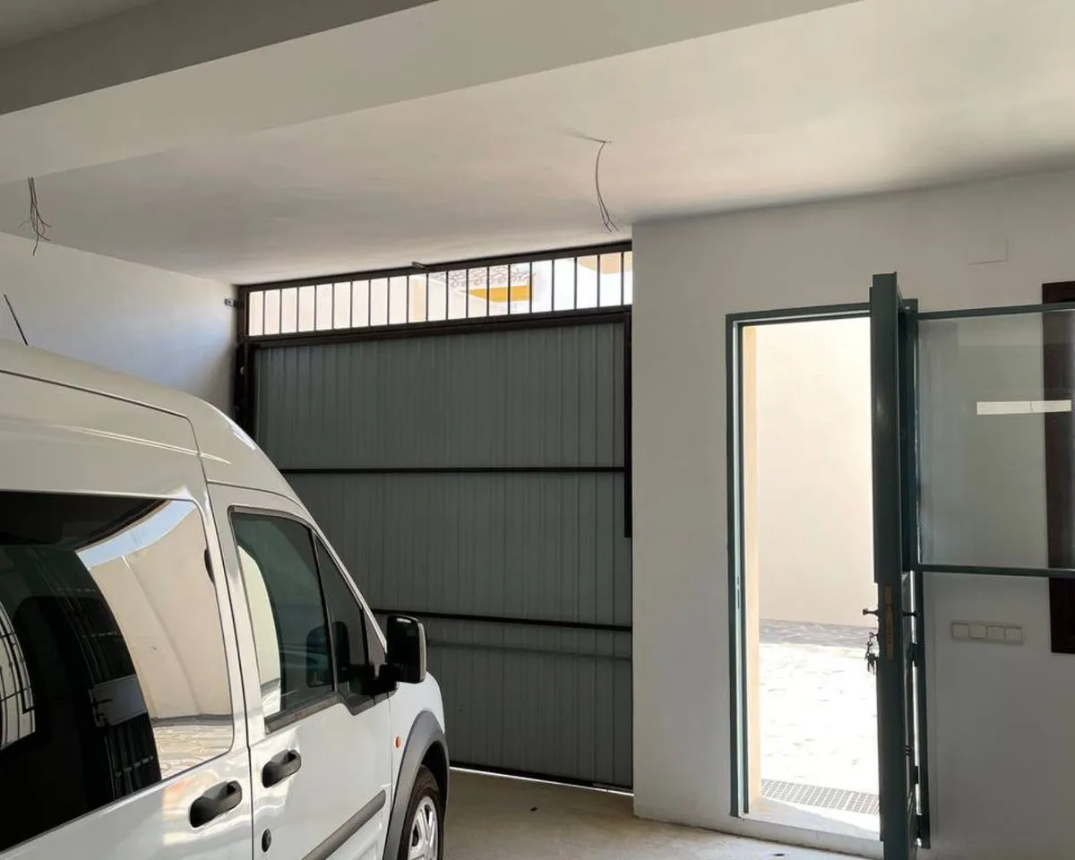 81c12ff4-9d5d-4b21-8df0-acff888795d6