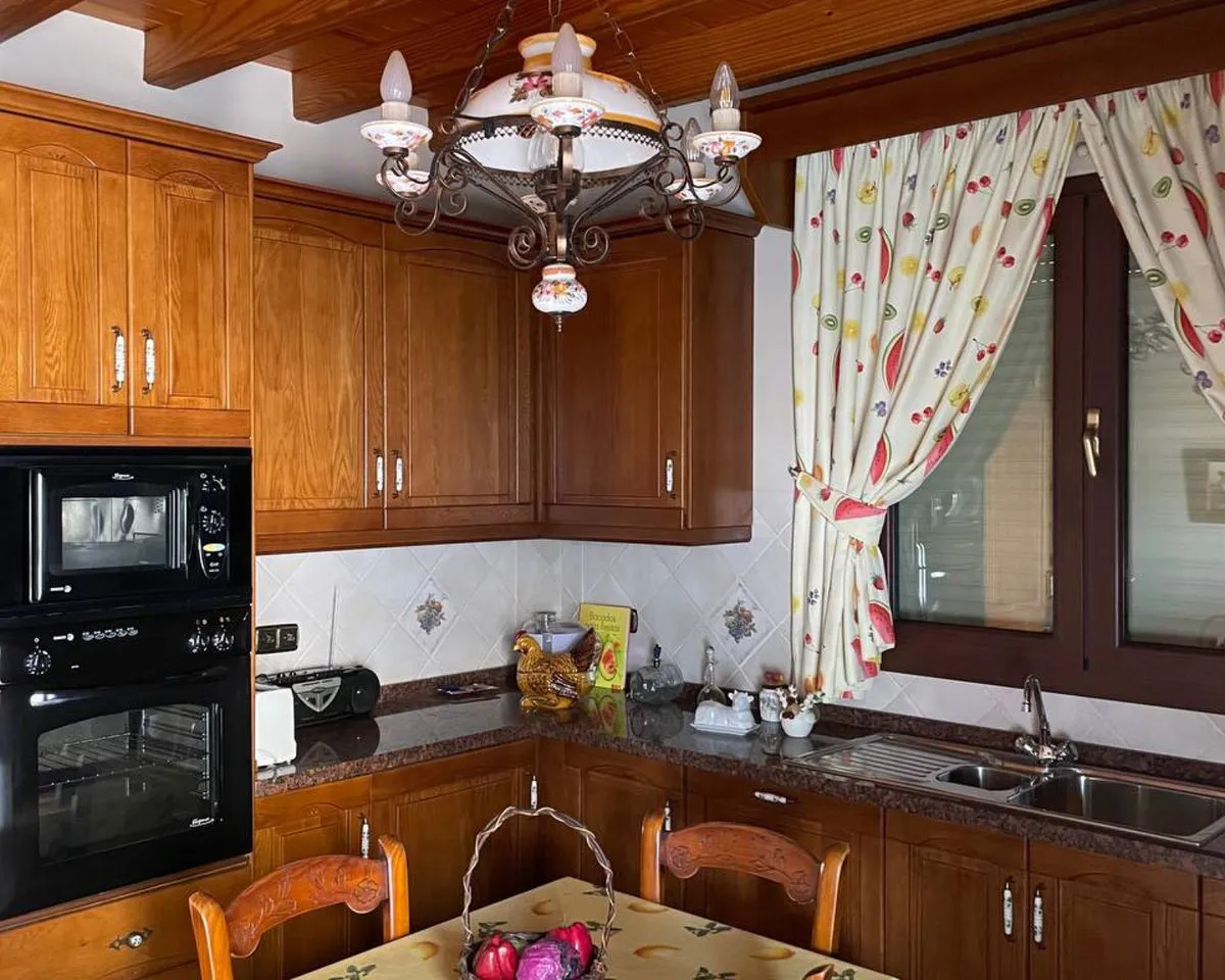 08ddf3d6-e160-47d4-8a50-6164c8ee3a08