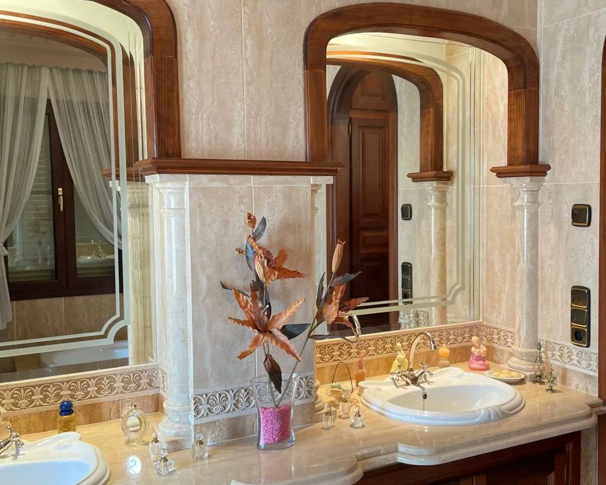 6bf9e2fa-dd50-41c4-9ac2-56f1c26f4004