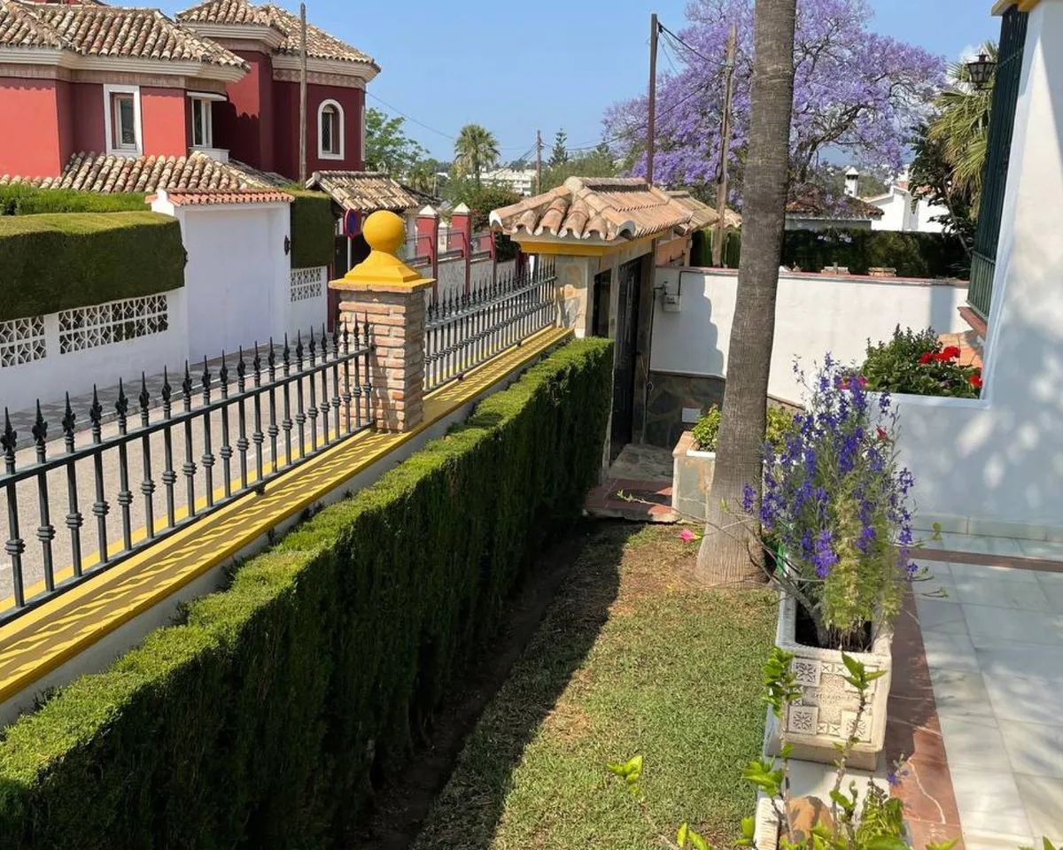 d1a7dc80-928b-4f13-b124-d547466326dd