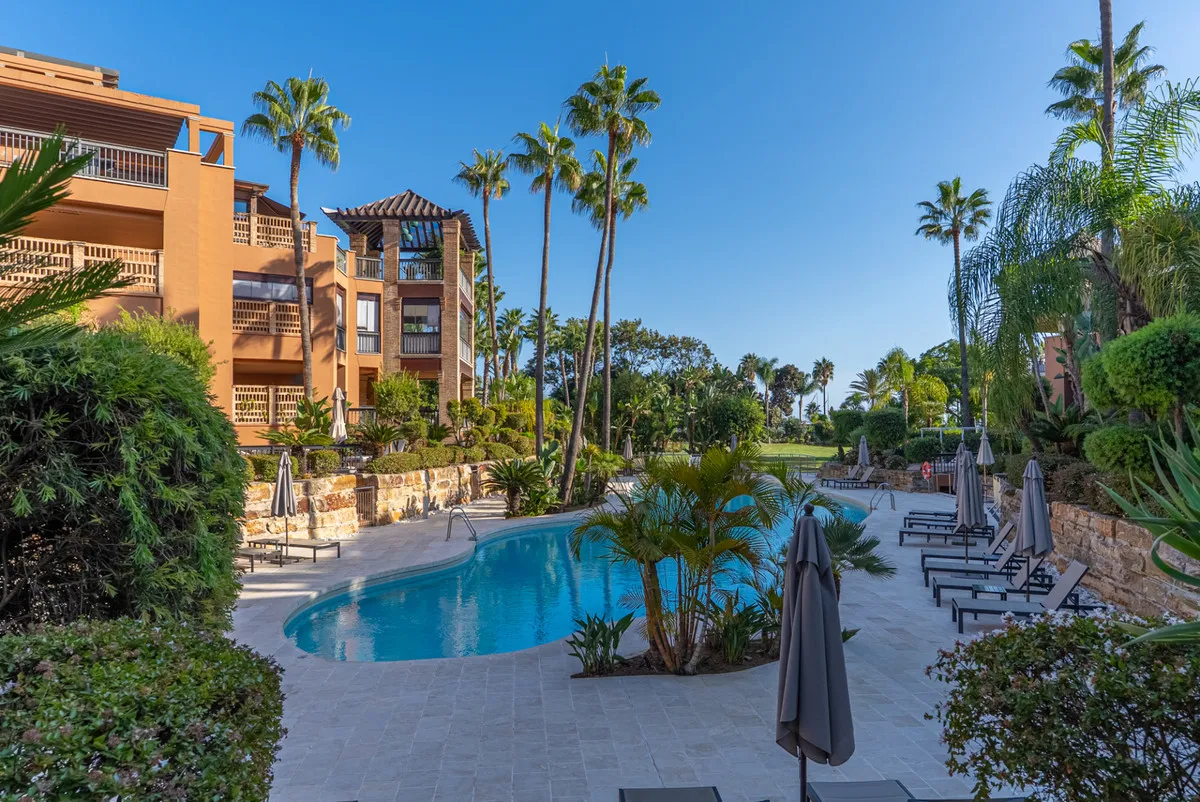 12db5383-c47f-49d9-bd93-d16e7291b717