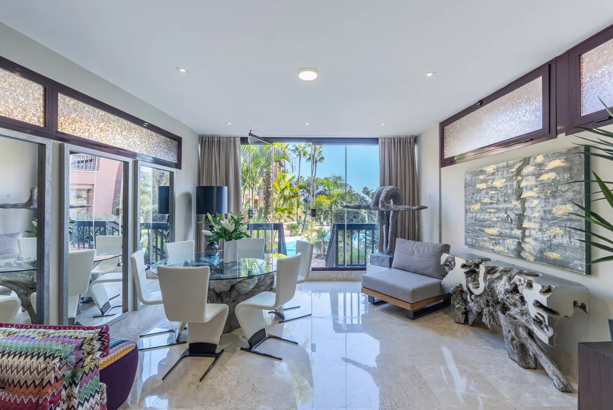 86a48e5f-cc39-462c-aff7-7eee9a0e978a