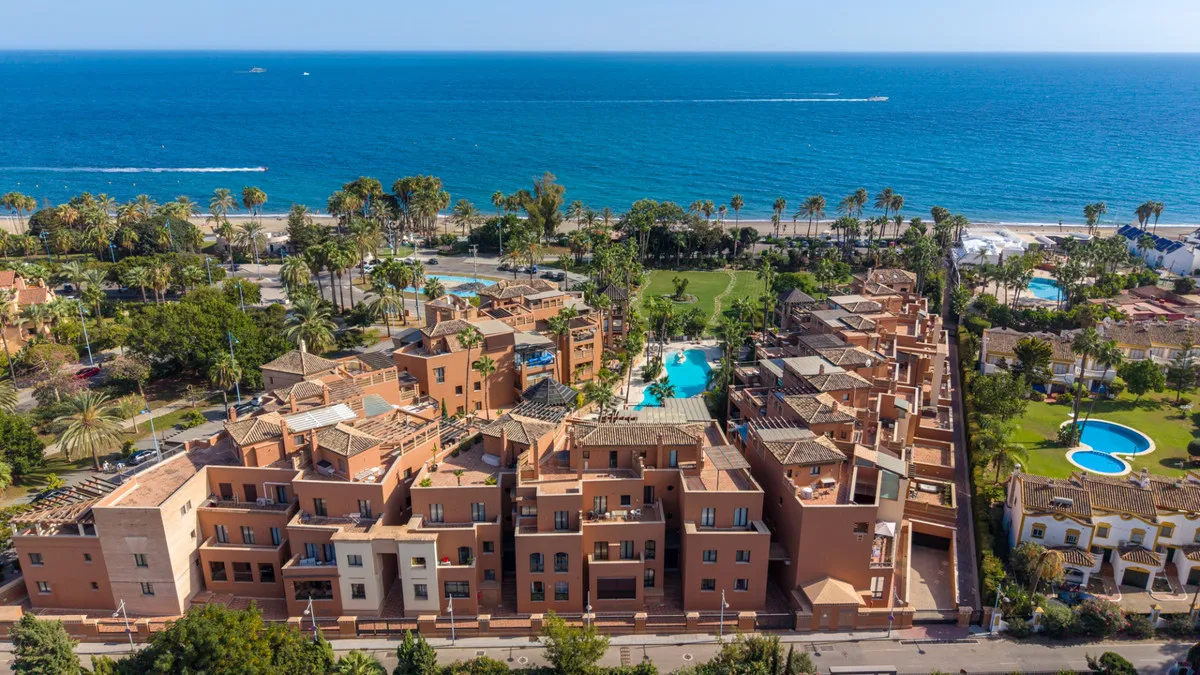 ea83e375-1298-43fe-847f-9b8cb22efac3