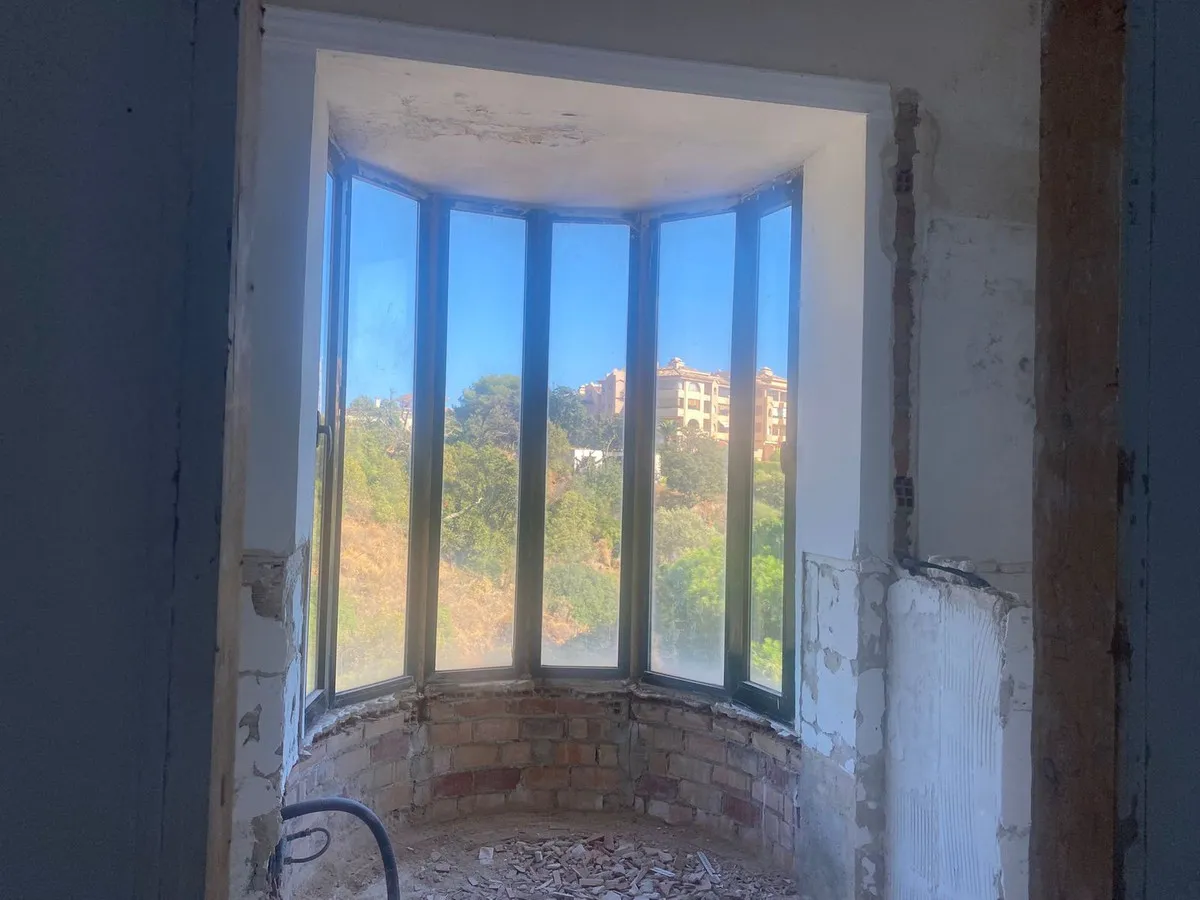 0c83b921-3e97-439f-87c6-83f6f8136ae8