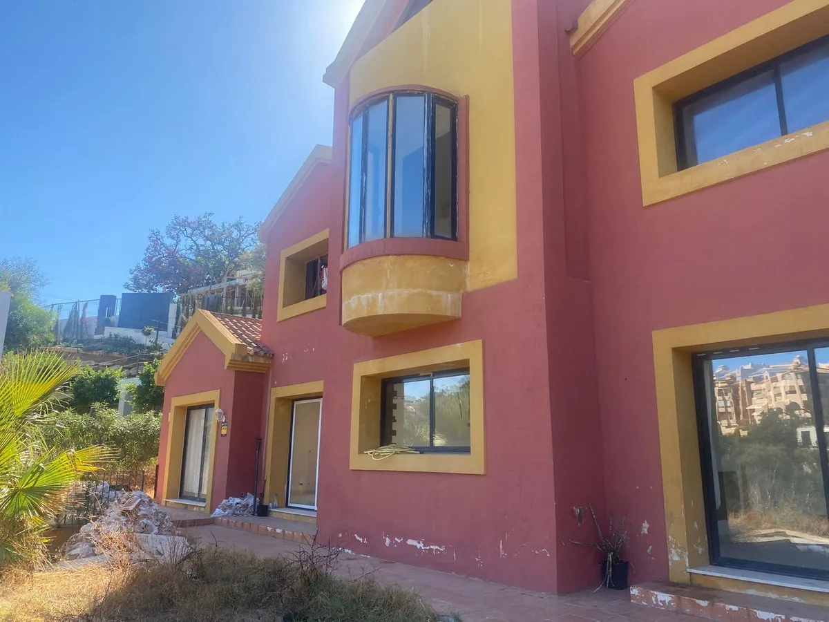 23c974d9-3aea-4c3b-ba4a-453a2cb558bf