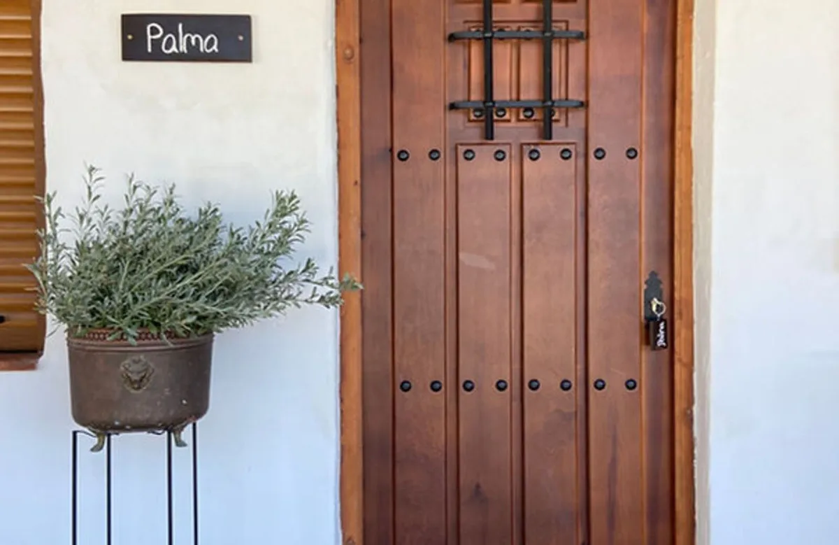 8abc1896-e922-4223-bd85-f412e487c47a