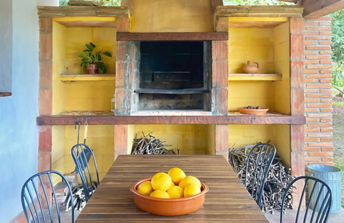 8bd43226-5d02-45ba-89b5-9703c2a7fab0