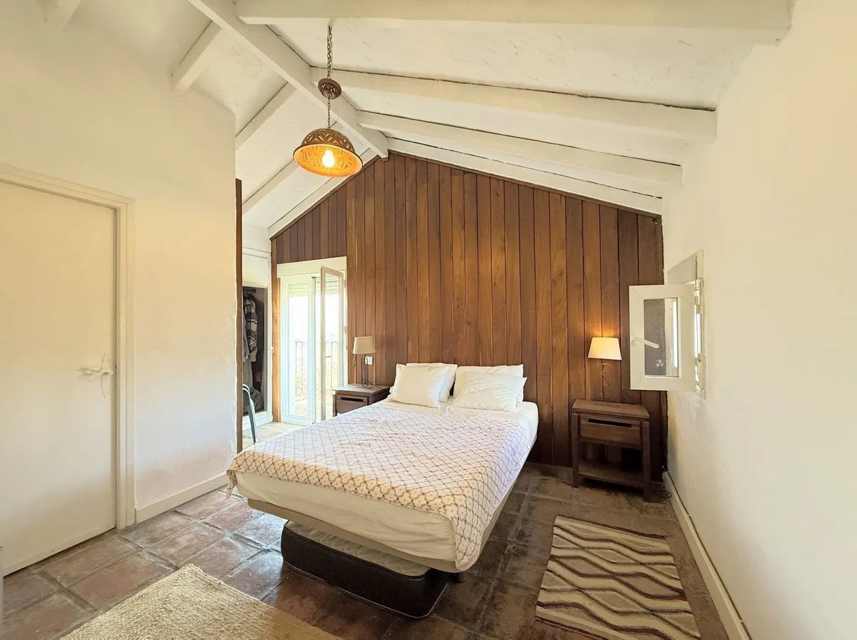 a248e547-a4df-4c70-b7c5-55a02f21d428