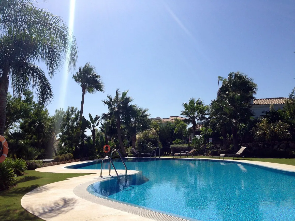 9f98099f-e867-4350-a6bd-f7b5730b910a