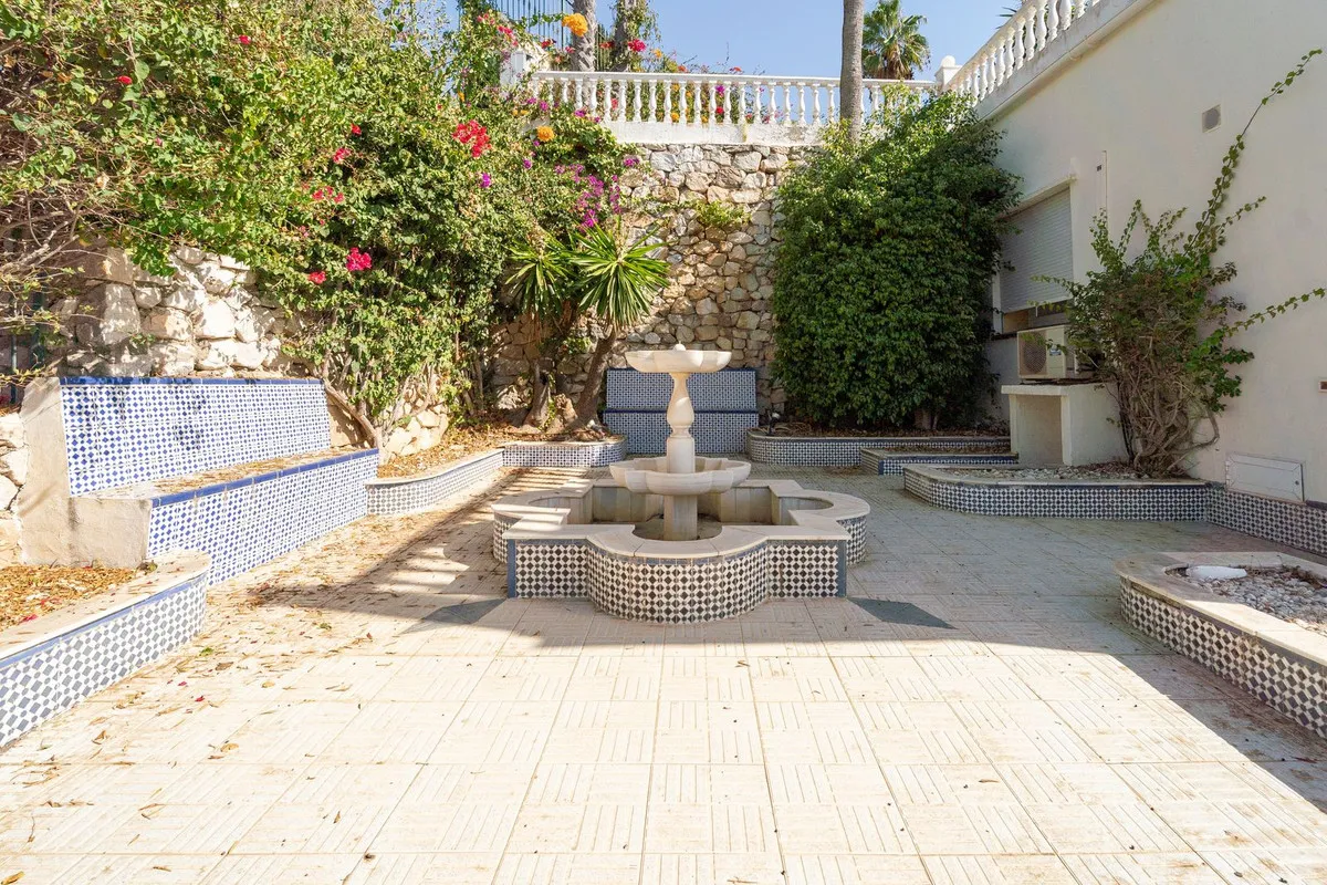 4be240ec-538a-4e7a-bedc-5628253d8f2e