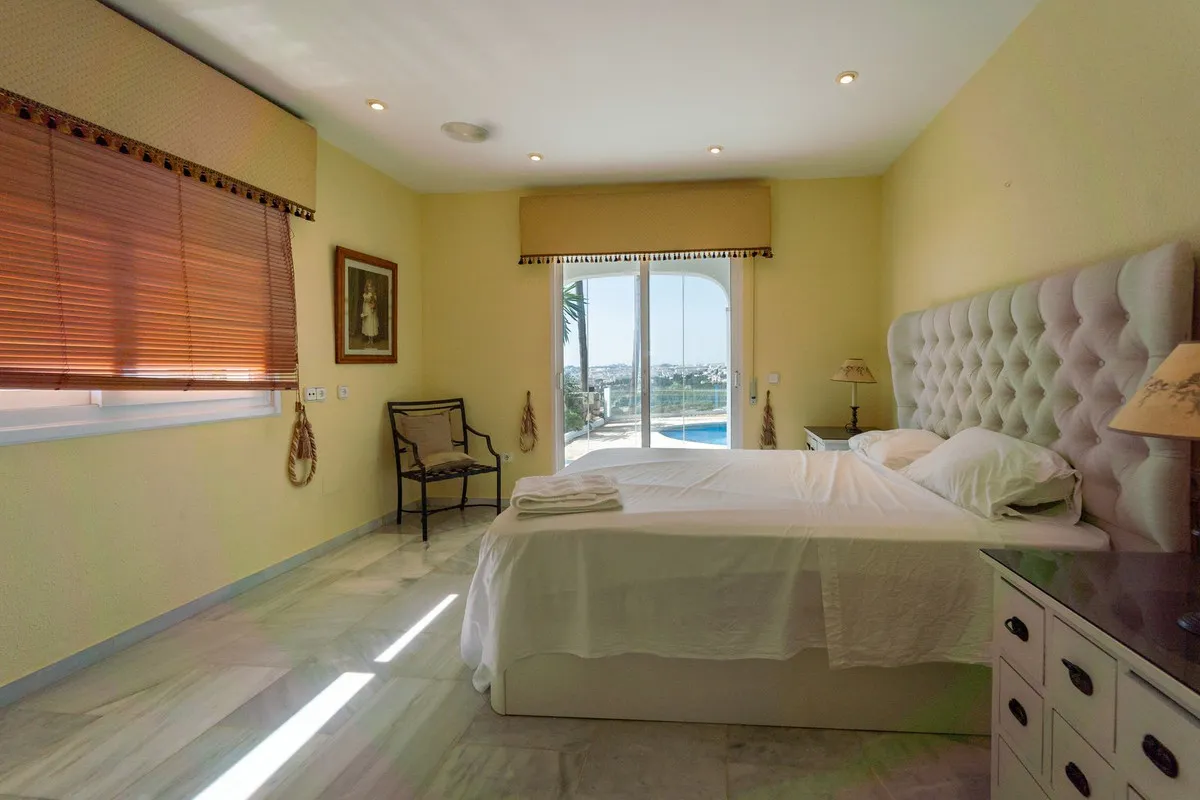 651bcd28-3be6-4adb-9338-023d474b01f2