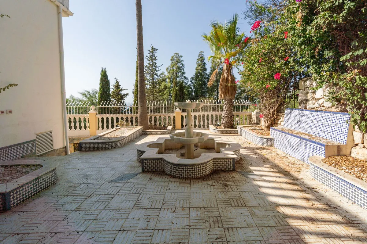 65bce515-1443-493d-8e84-680d4d2a2730