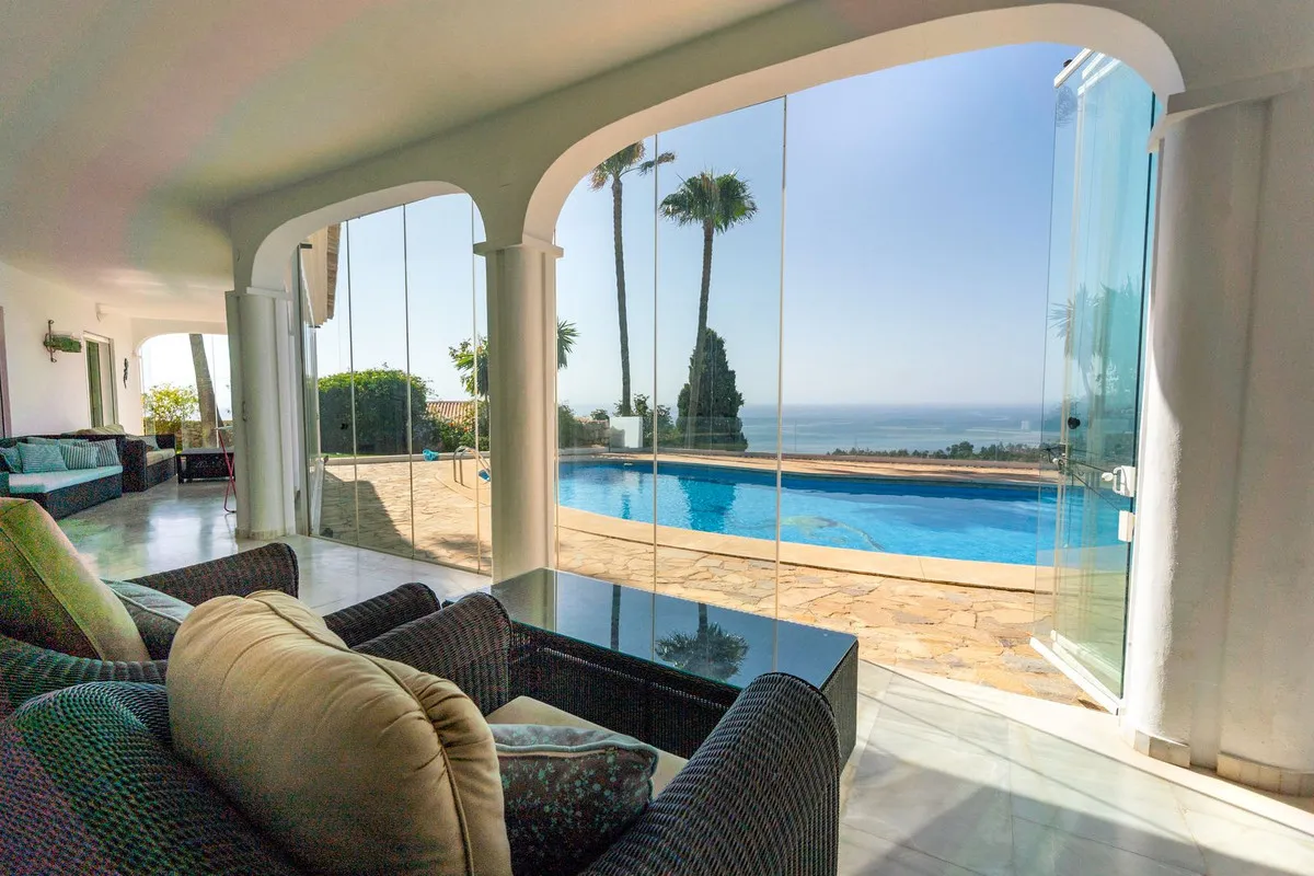 6be3826f-7d97-422a-9904-8e297766f3bb