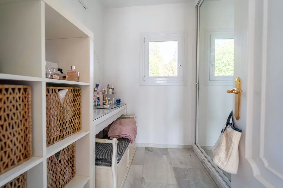 713d5b50-e10e-4a8a-a673-cf445b64d7e3