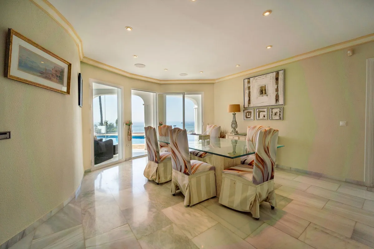 99a6ef9d-af8e-4942-aa41-0895da39b4ab