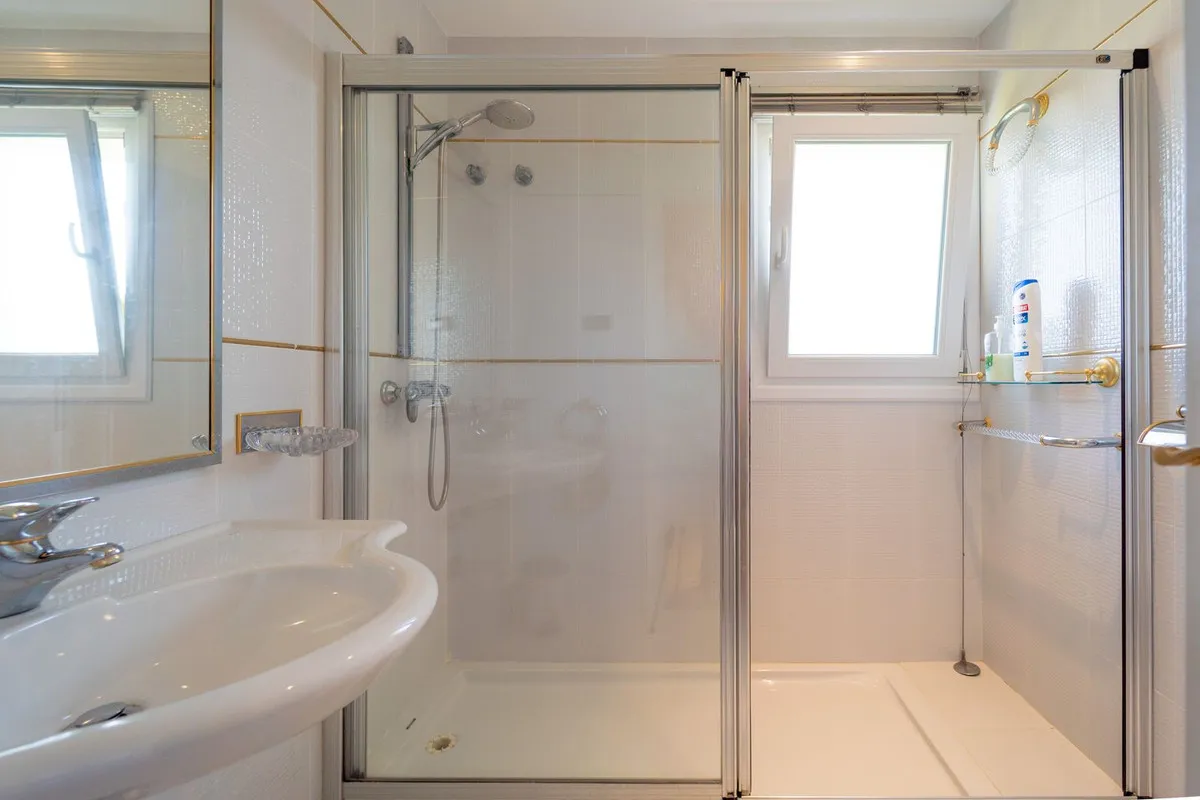 fbb7c978-ae21-42ea-a3ae-aaa4956871ac