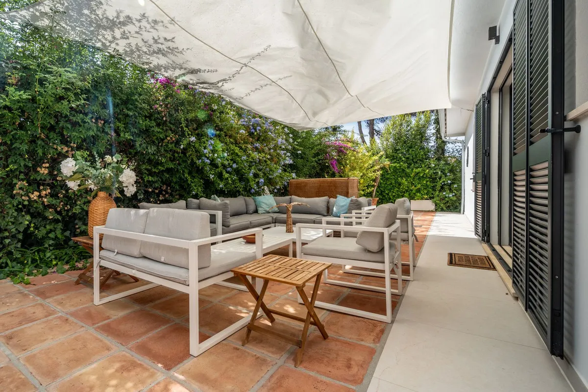 02f190fd-b8b0-413b-a4c2-e71010fbeee6