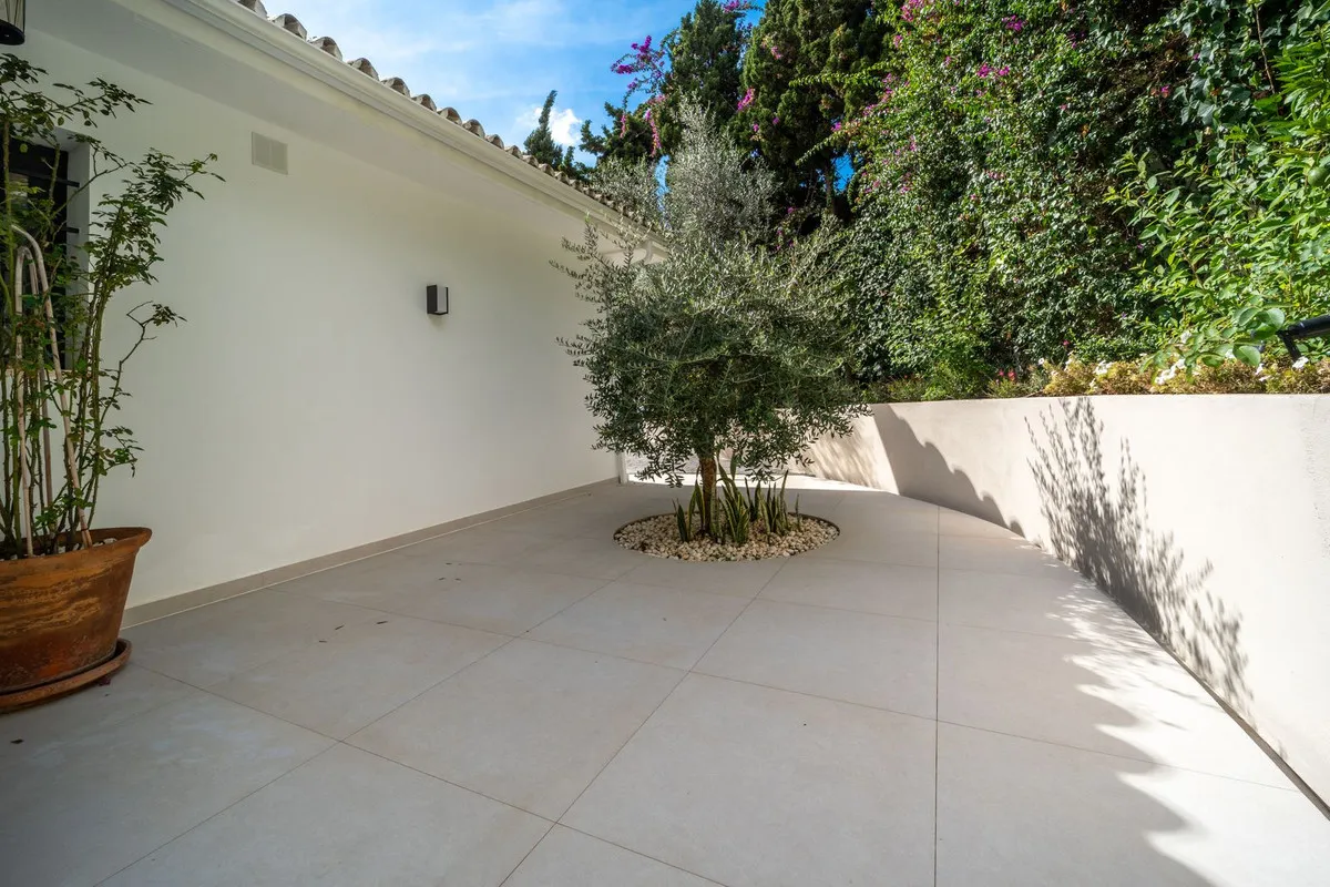 cb1afe06-b37f-4567-9324-2ecfd7ed994f