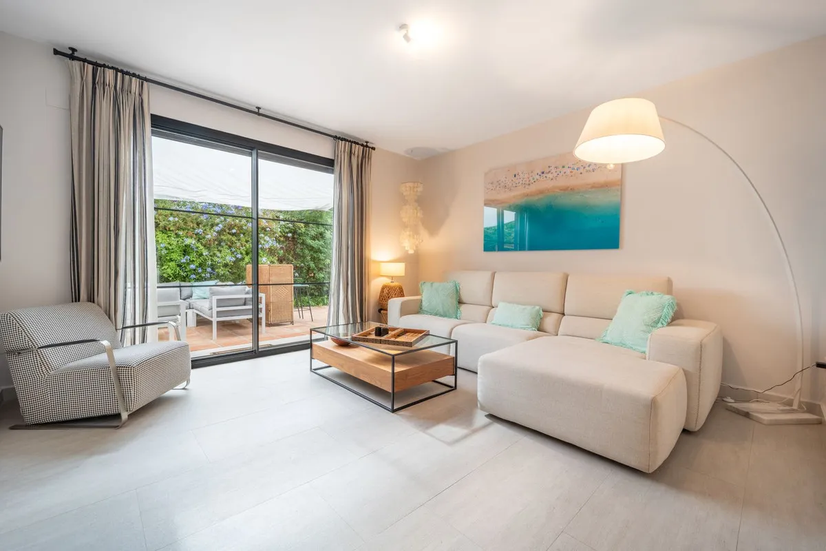 cc438b1c-77ba-41a9-bbf9-bd9541363a0b