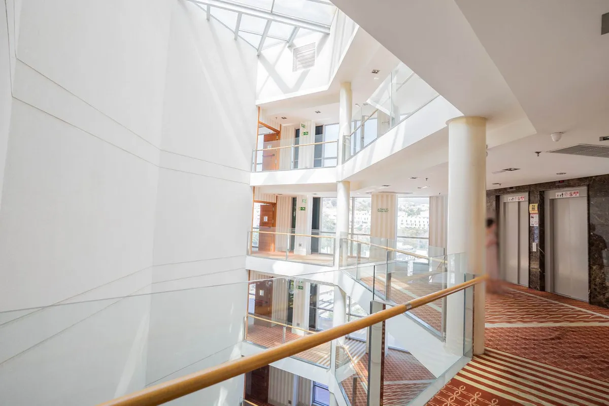 2f1e244a-9515-405d-9d07-30a9b51a0749