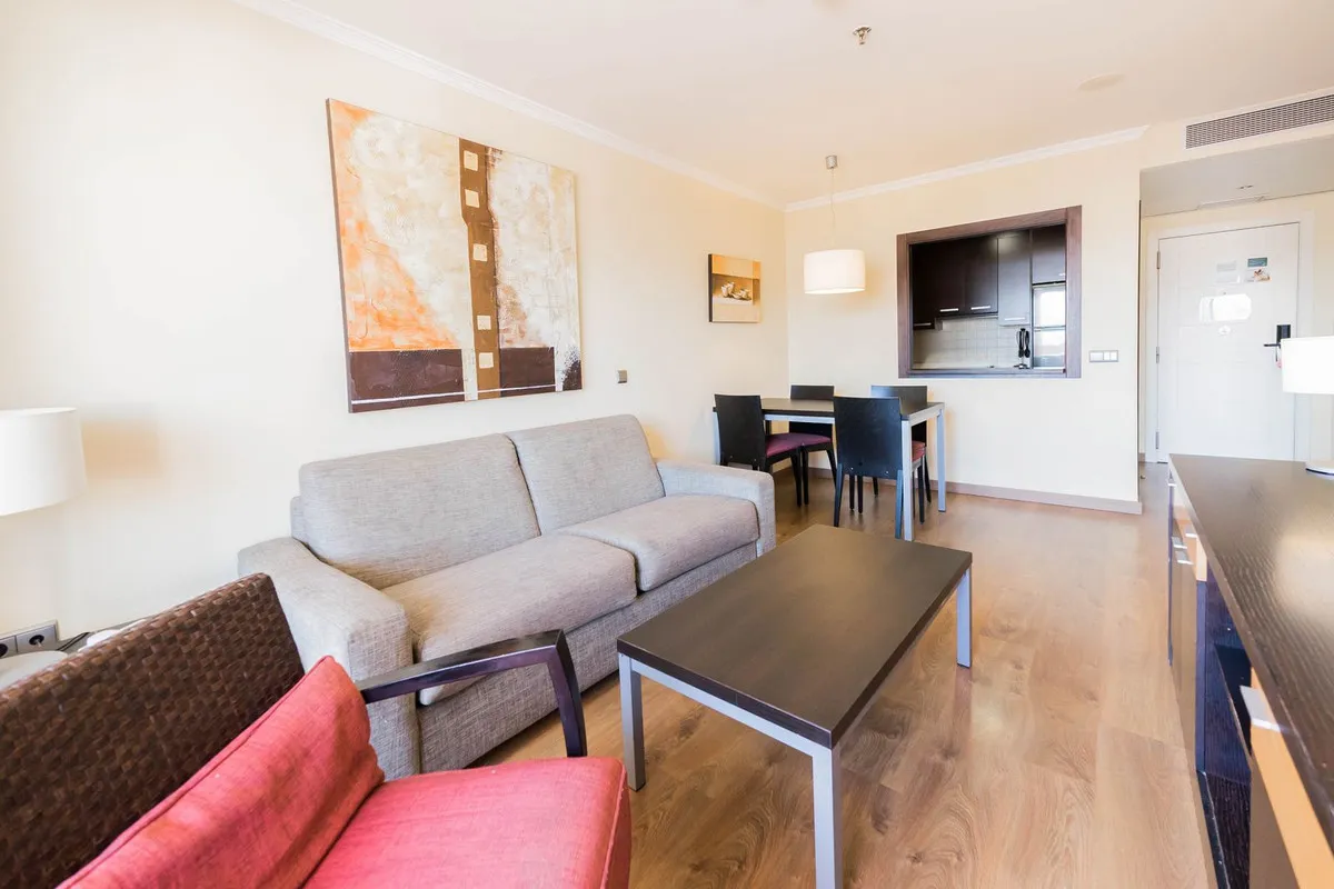 8fbc1e49-8969-4cad-b9af-43acd9c95f11