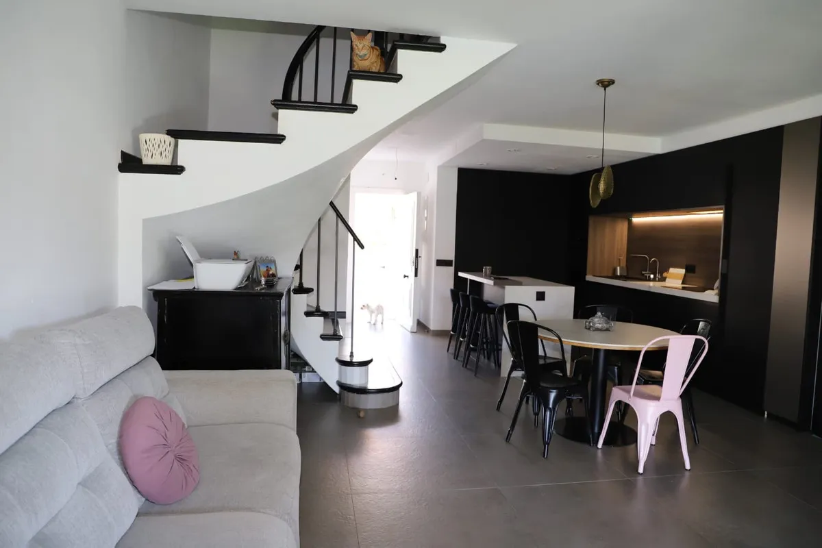 bbe88de5-287c-4d9b-9d2b-447acd98197a