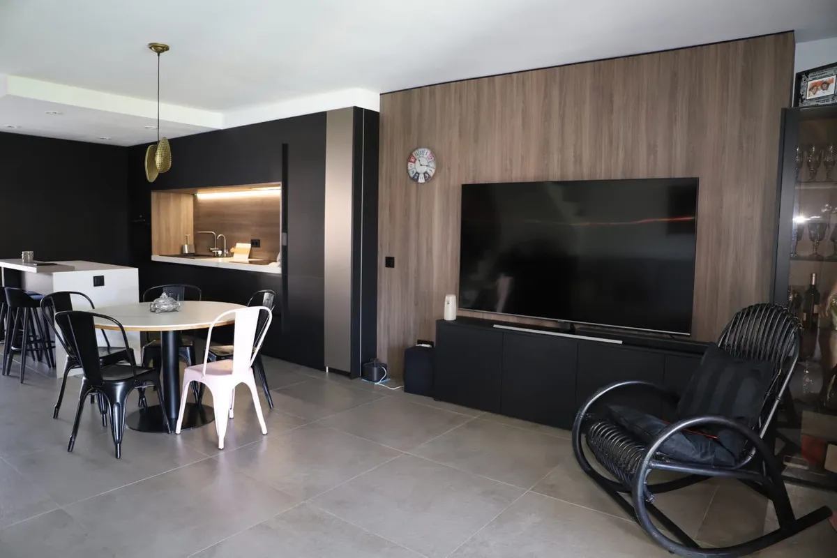 d9c3d3ed-18ce-4c65-8f74-55e0f02536c7