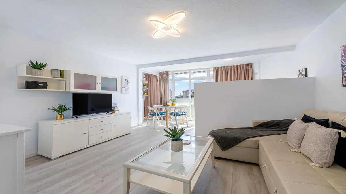 b47e5ce1-e63a-4b51-8971-dd2ab47c7649