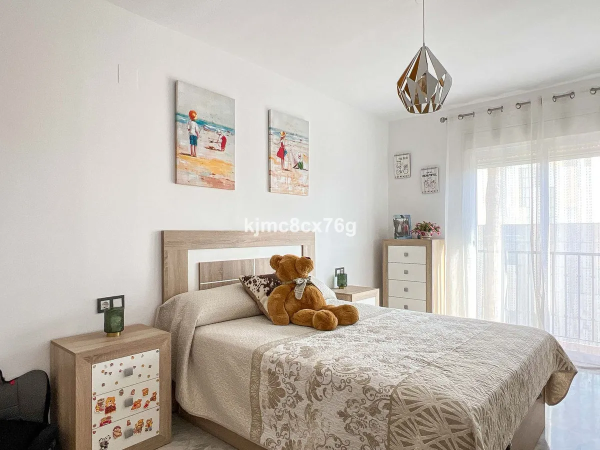 120e60ce-38b2-4b00-aa51-aa880a524c07