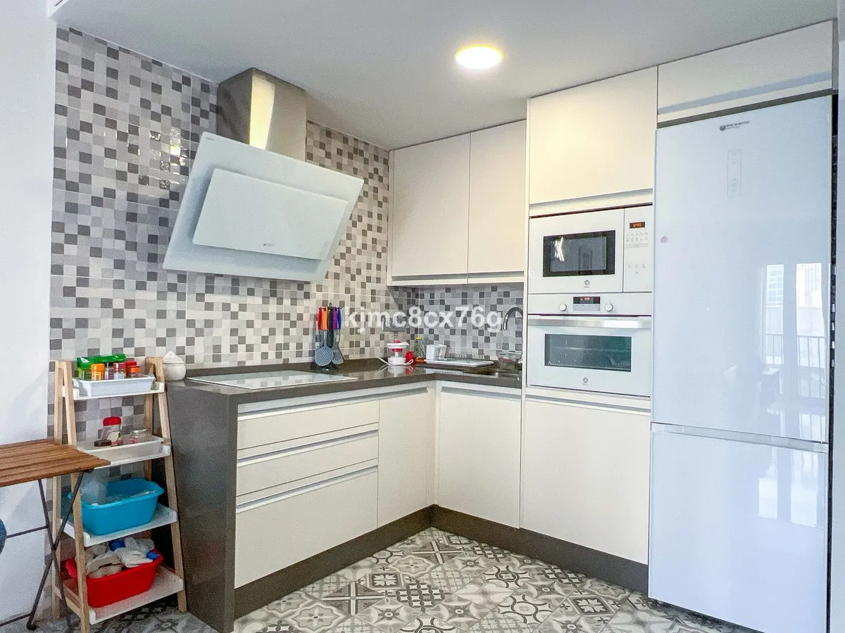 33179a10-a1ab-4554-bf34-ea561cd4e32a