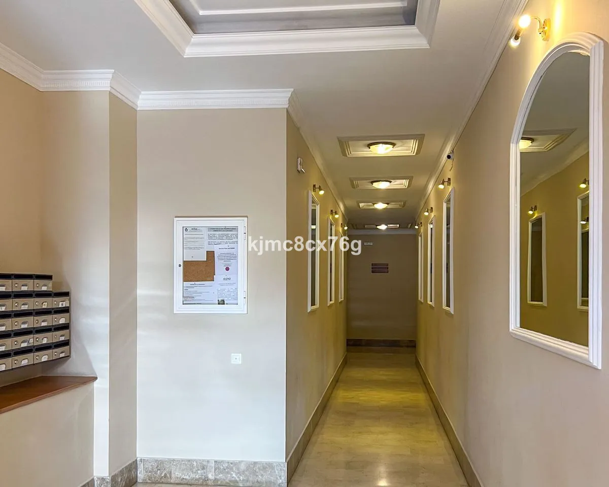 43eac9ff-7e16-4c5d-b49e-d74689977fb2